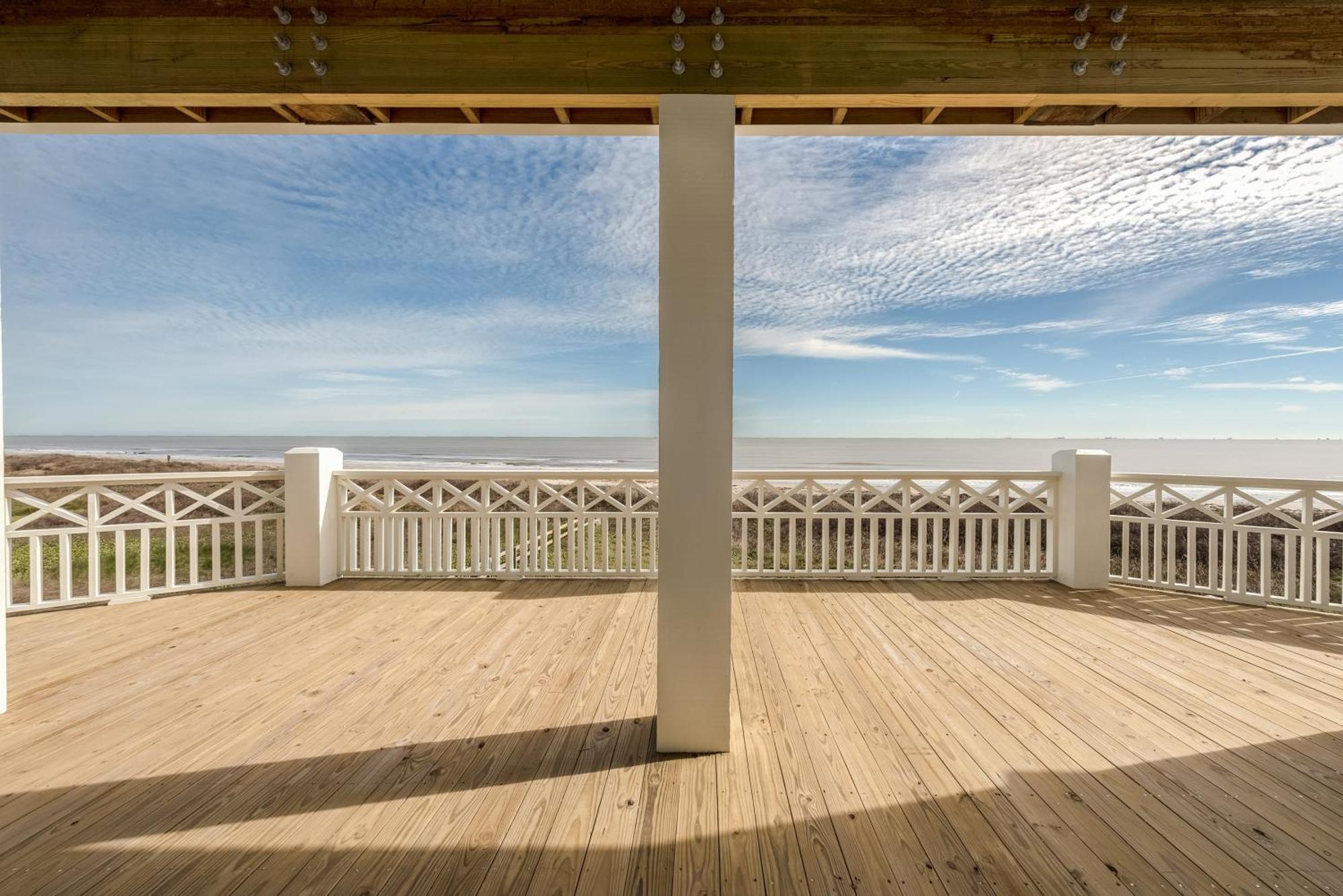 Sea It All Beachfront 4Br! Panoramic Views, Bar & Large Decks Villa Crystal Beach Esterno foto